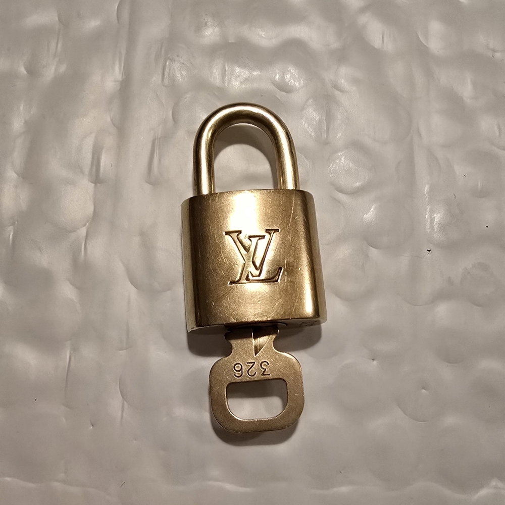 Louis Vuitton Gold Padlock with Key #326